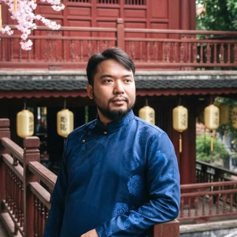 Giảng sư Tống Nguyên Trung