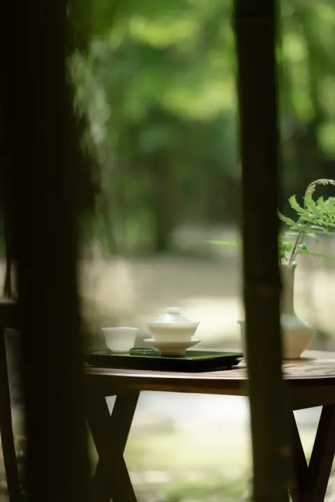 Công Danh Và Thọ Nguyên: Hào Thế Định Đường Quan Và Tuổi Trời