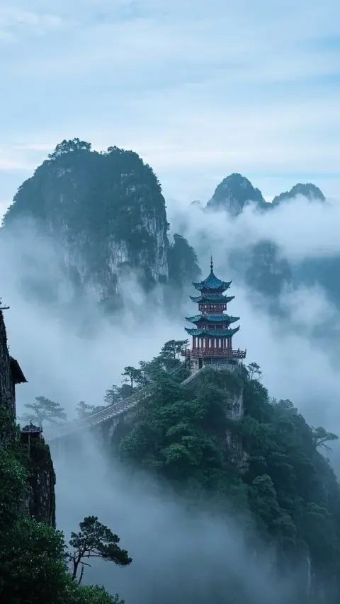 Bốn kho thấy nước, hai người tuổi Tý đỗ đạt, thần đồng
